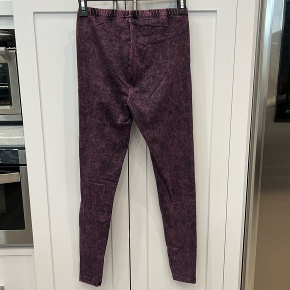 ZENANA BlackBerry Mineral Wash Leggings - Picture 6 of 6